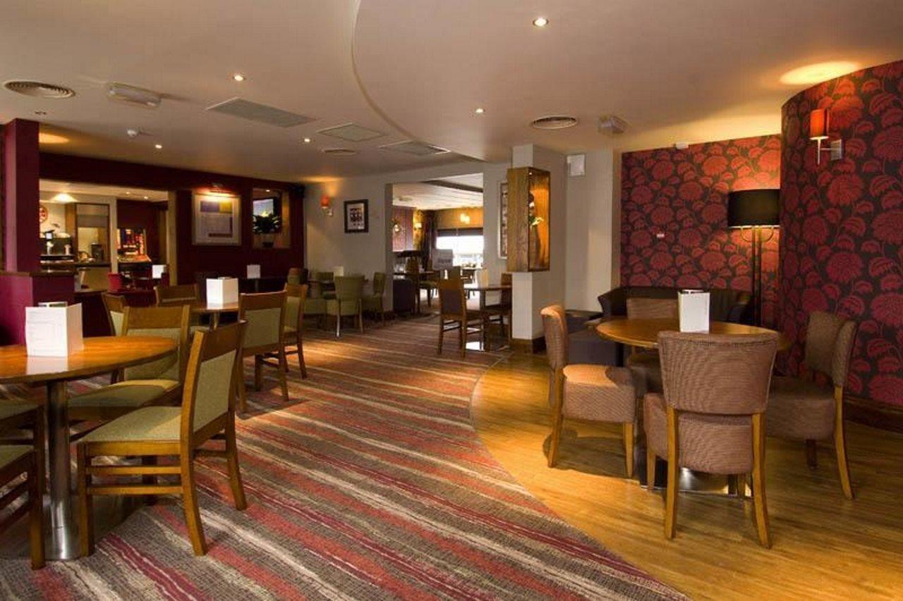 Premier Inn Manchester City Centre Exterior foto